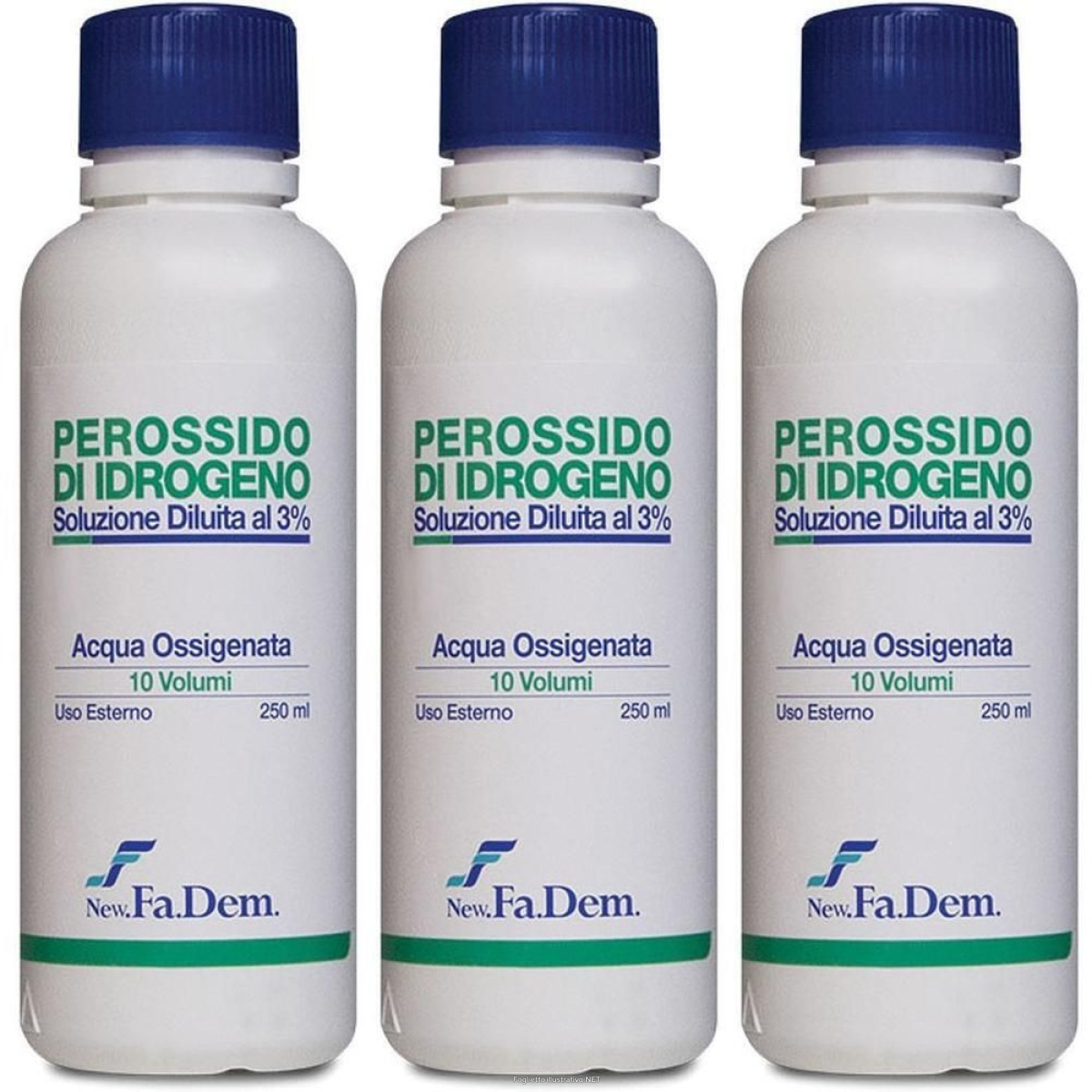 Cerca Offerte di acqua ossigenata 10 vol. 3x250 ml soluzione e acquista online