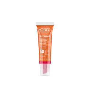 Cerca Offerte di korff sun secret lip color 03 spf 30 - protezione solare alta effetto gloss - tonalità cherry red - 10 ml e acquista online