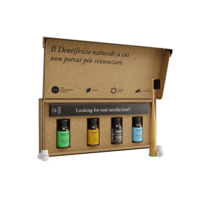 Travel kit viaggio 4 mini dentifrici in tavolette + 1 spazzolino igiene orale naturale vegano